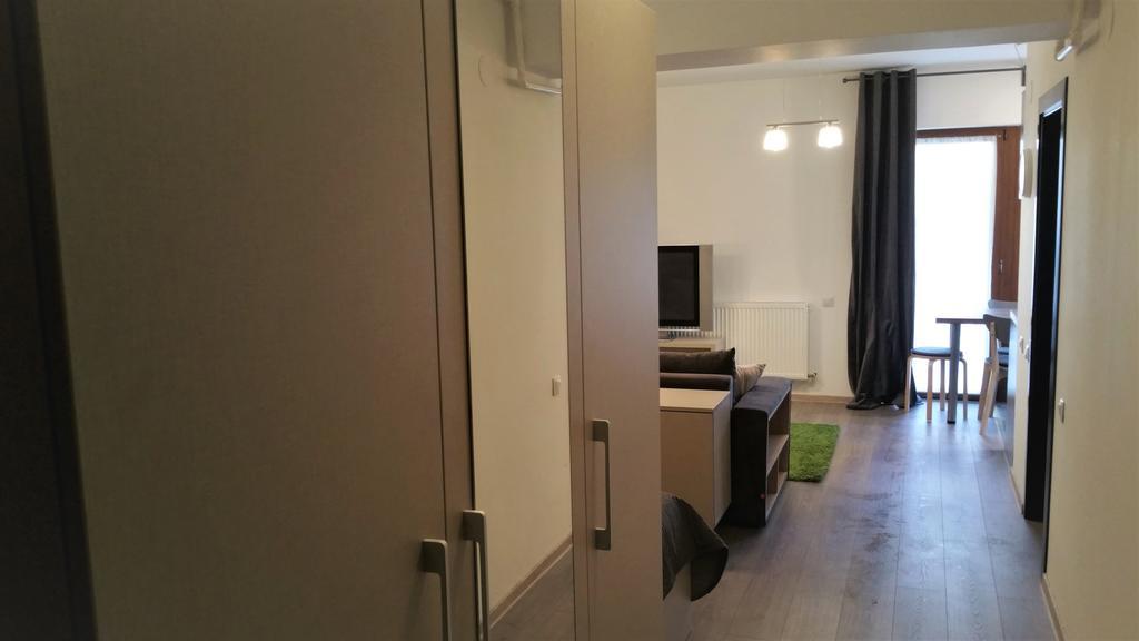 Апартаменты Apartament Aosta Синая Экстерьер фото